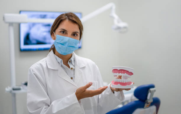Best Dentist for Tooth Abscess  in Lake Dunlap, TX